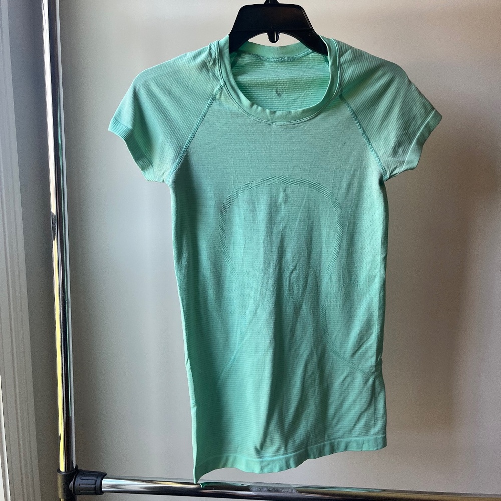 Lululemon Swiftly Tech Size 6